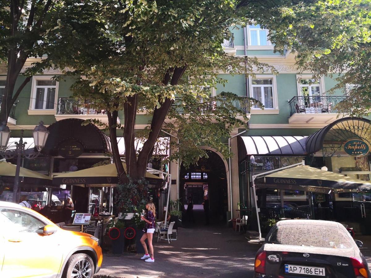 Затишні Апартаменти, Вулиця Дерибасівська, 13 오데사 외부 사진
